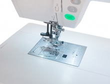 Компьютерная швейная машина Janome MC 9400 QCP